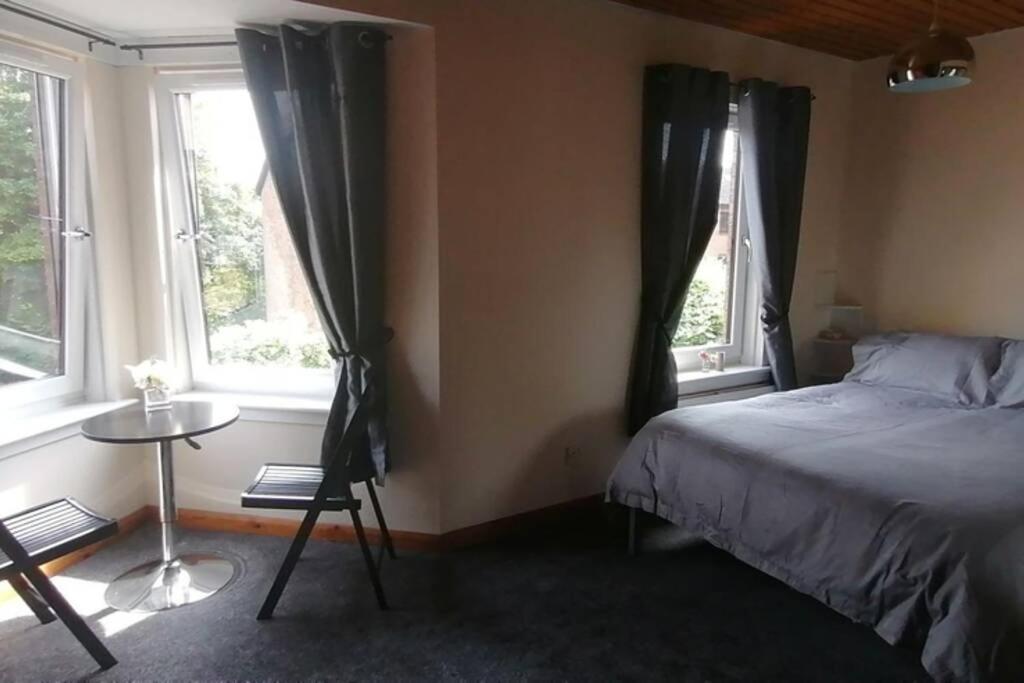 Faodail, 1 Bed Studio Apartment At Ravenscraig Castle And Park 柯科迪 外观 照片