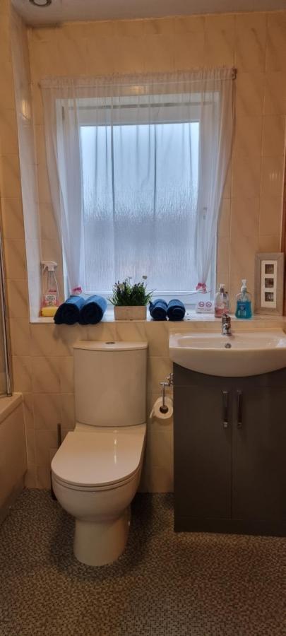 Faodail, 1 Bed Studio Apartment At Ravenscraig Castle And Park 柯科迪 外观 照片